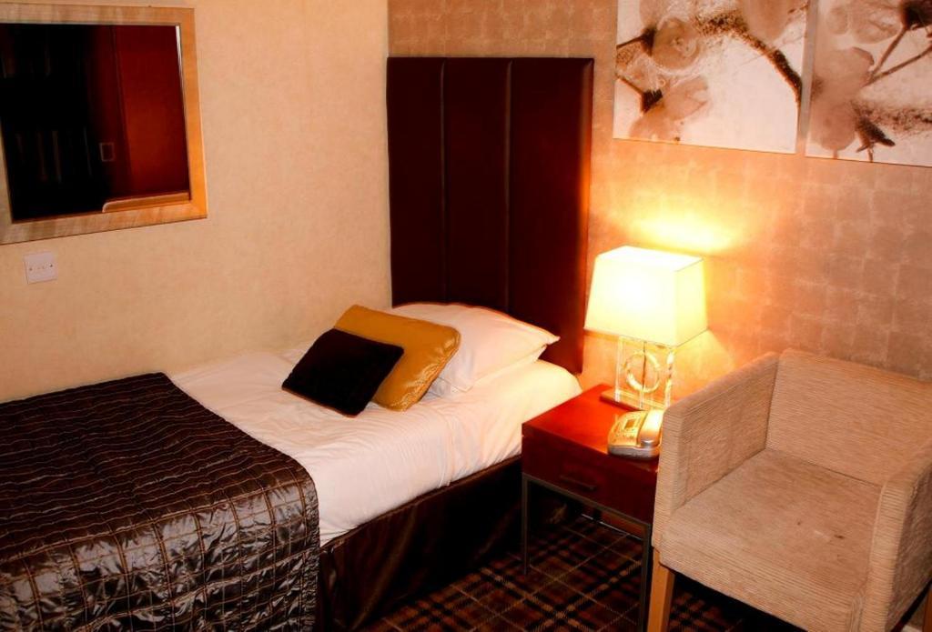 Waterside Hotel Newcastle upon Tyne Habitación foto